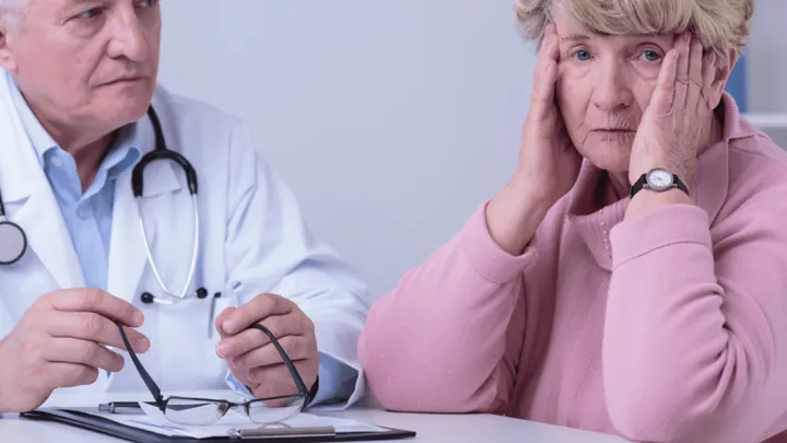 Crowdsharing for Emergency Medical Expenses: Is It the Right Choice for You?
