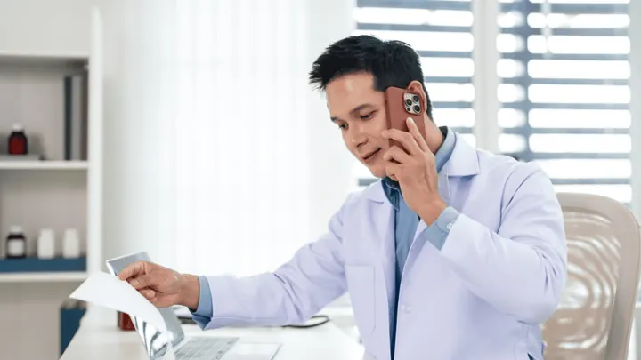 In-Person vs. Teletherapy: A Comprehensive Guide to Therapy Options